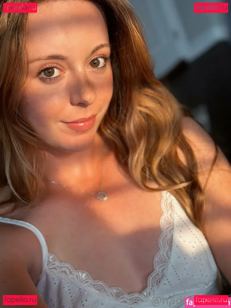 nadiafoxx69 Onlyfans Photo Gallery 