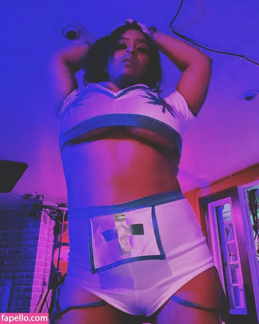 theProfessorGAIA Onlyfans Photo Gallery 