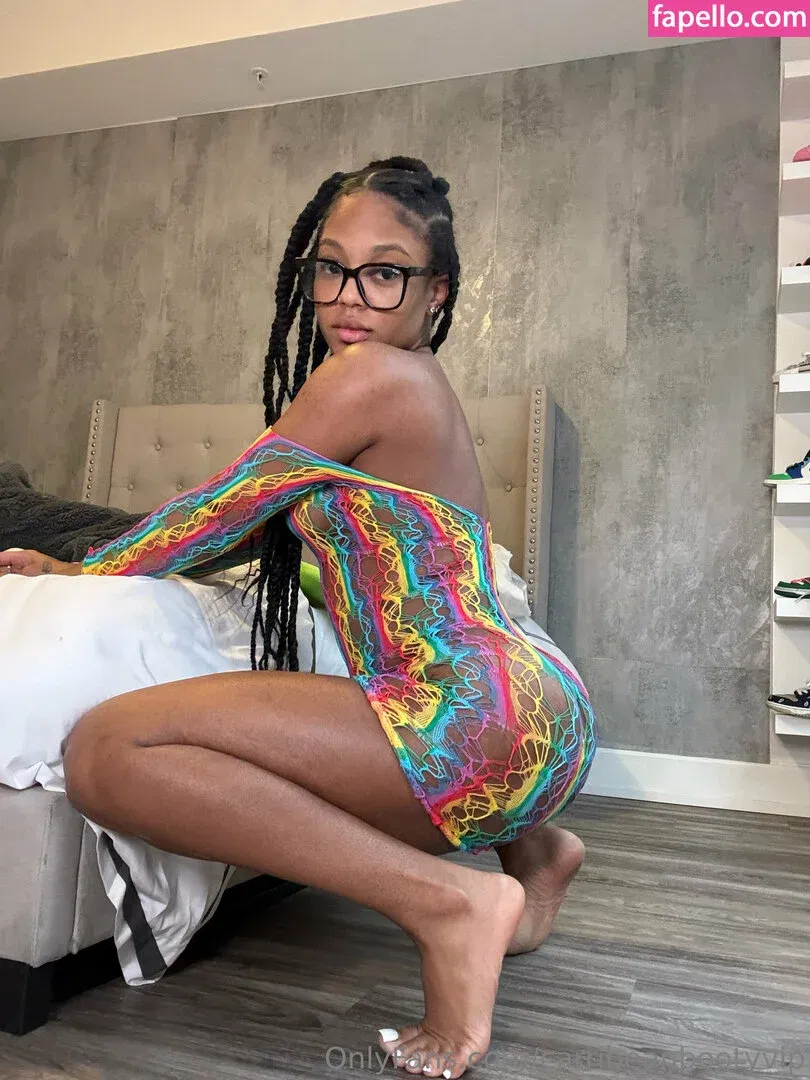 carribeanbooty Onlyfans Photo Gallery 