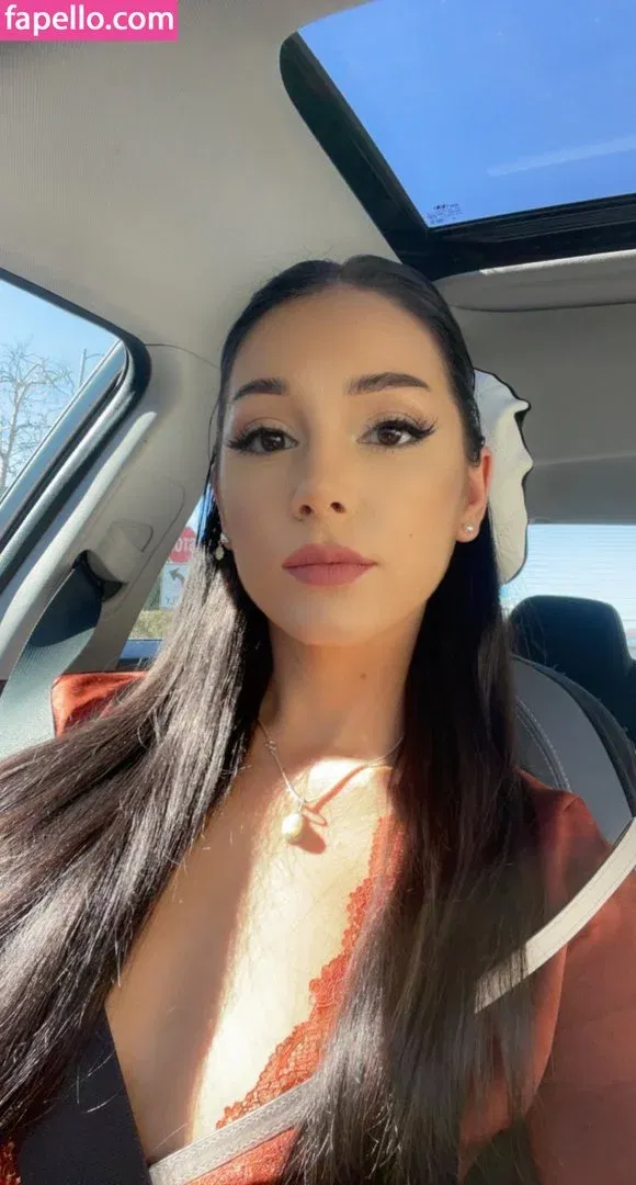 Nina Lima Onlyfans Photo Gallery 