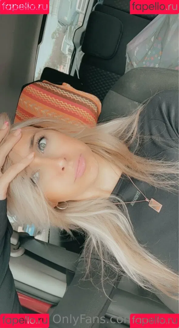 khloxo Onlyfans Photo Gallery 