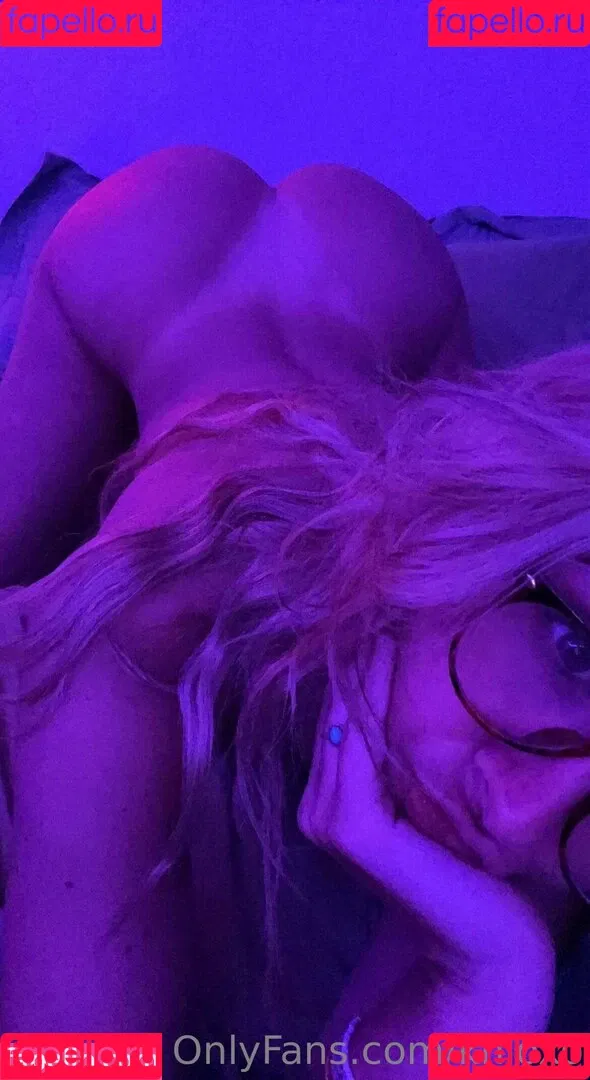 khloxo Onlyfans Photo Gallery 