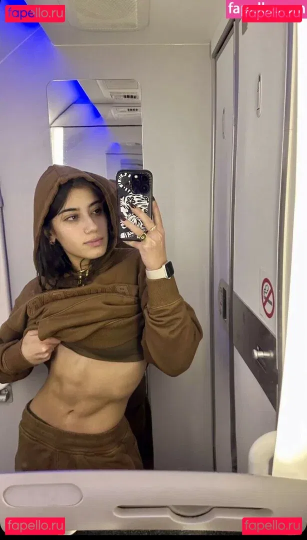 surya.sparrow Onlyfans Photo Gallery 