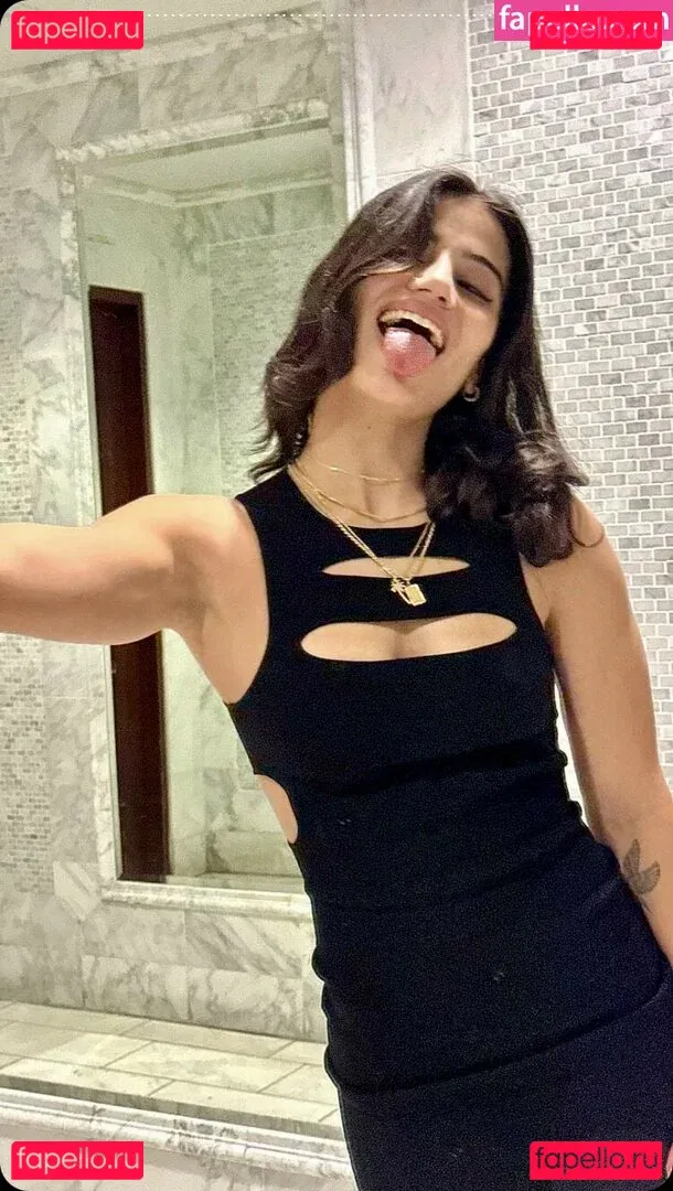 surya.sparrow Onlyfans Photo Gallery 