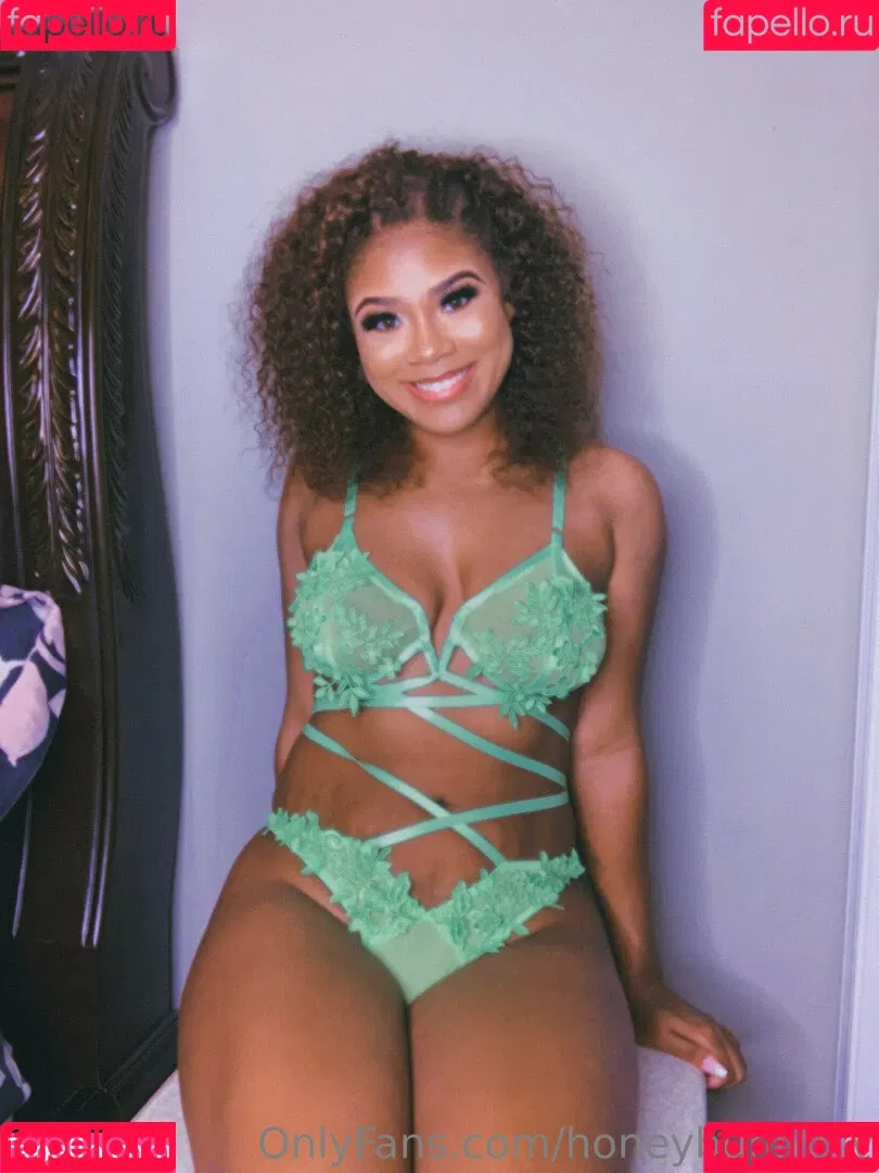 honeybunny.tv Onlyfans Photo Gallery 