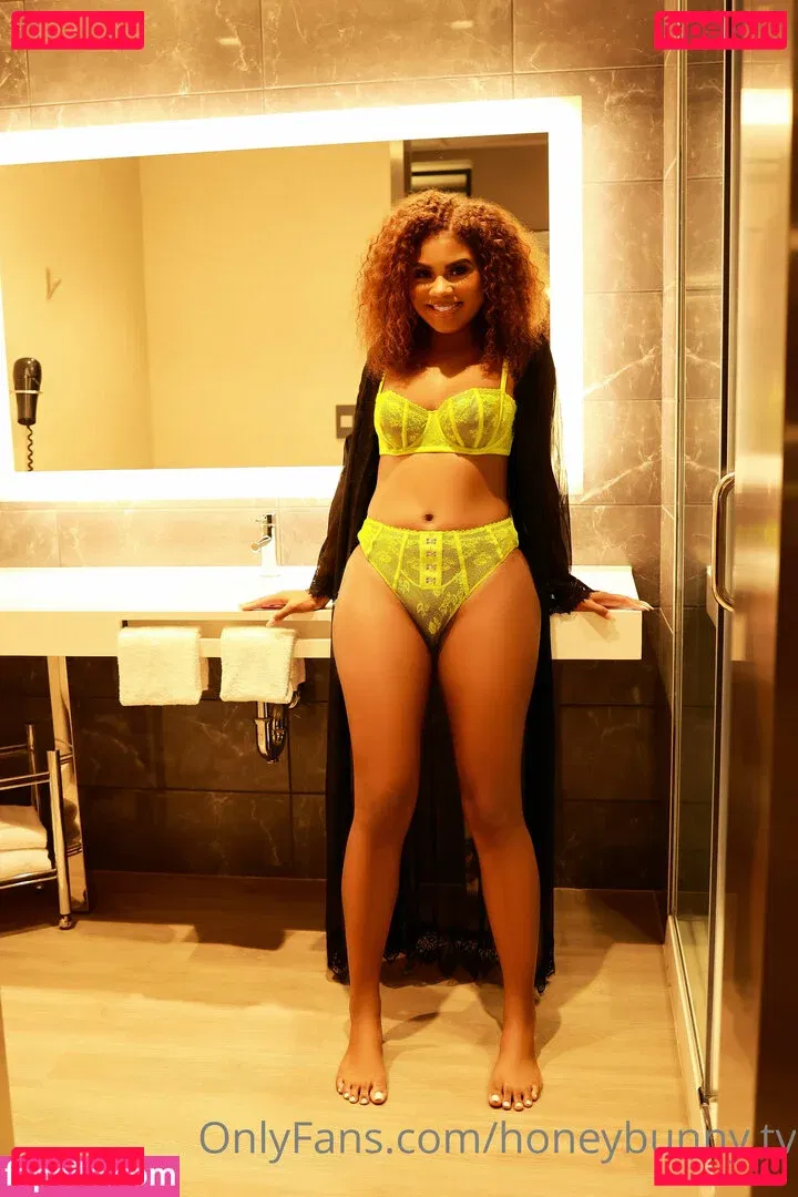 honeybunny.tv Onlyfans Photo Gallery 