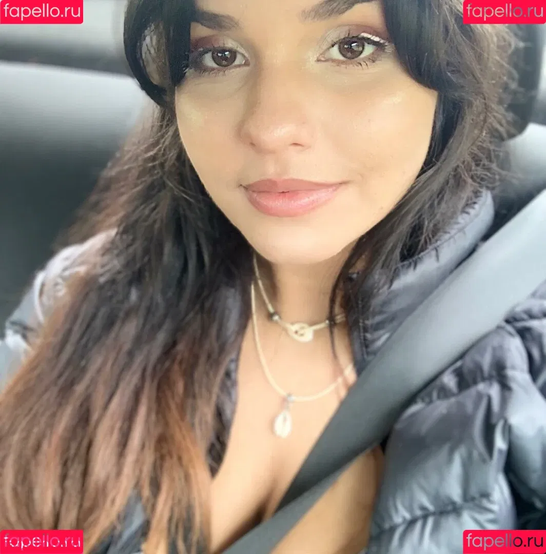 Robertinha Onlyfans Photo Gallery 