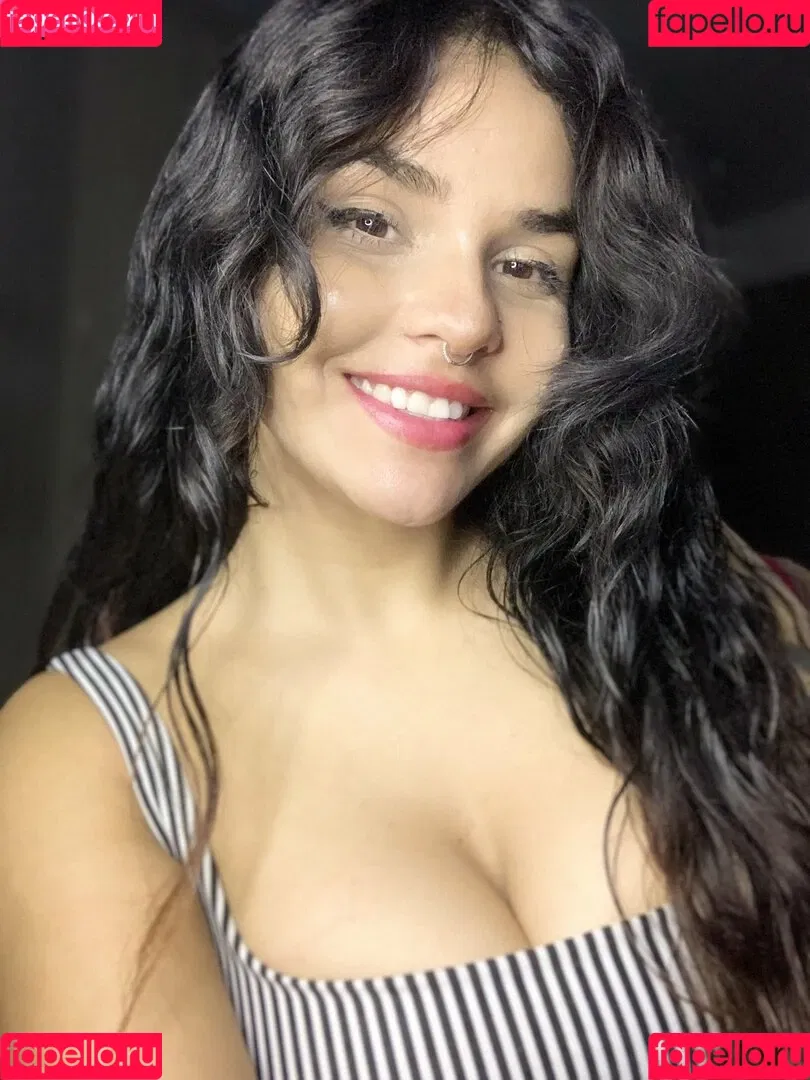 Robertinha Onlyfans Photo Gallery 