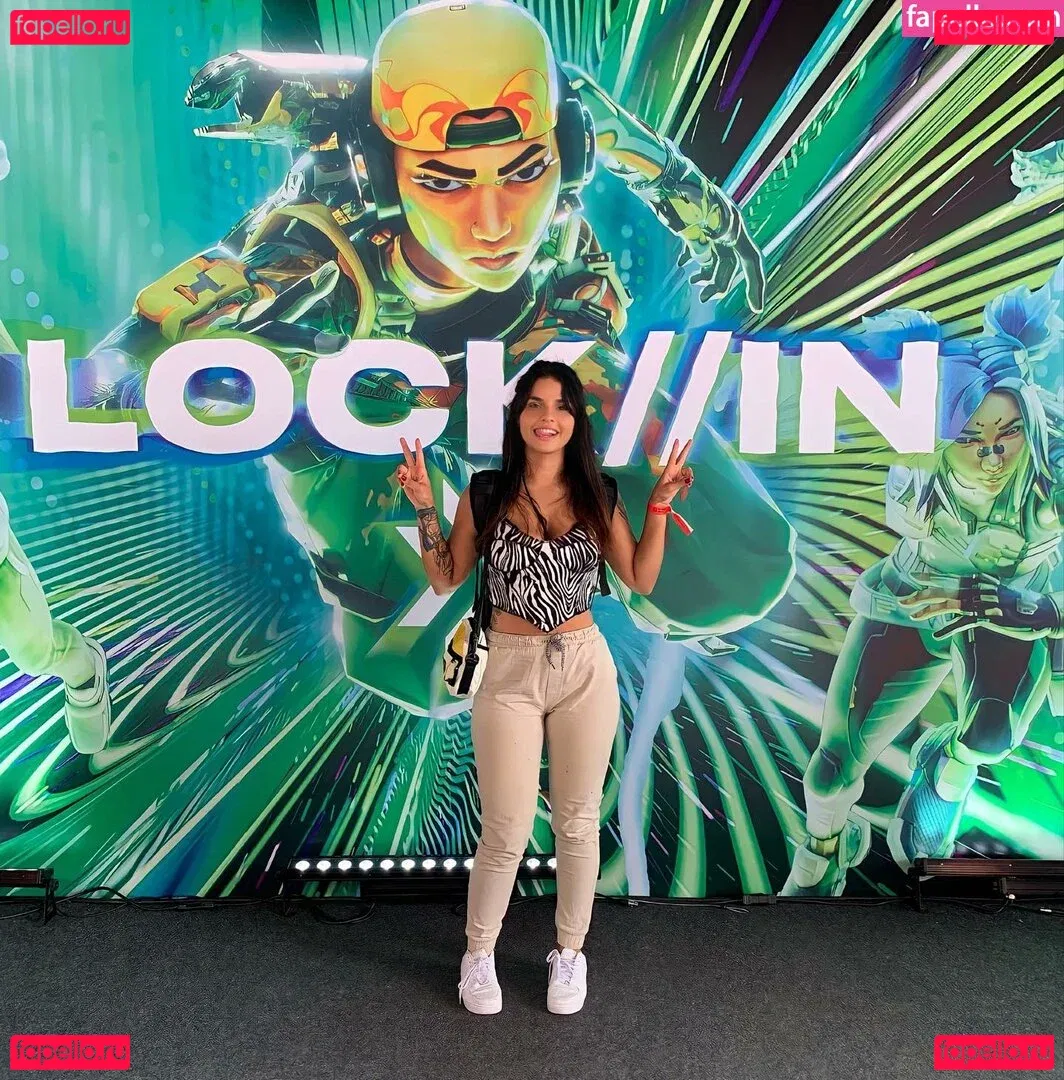 Robertinha Onlyfans Photo Gallery 