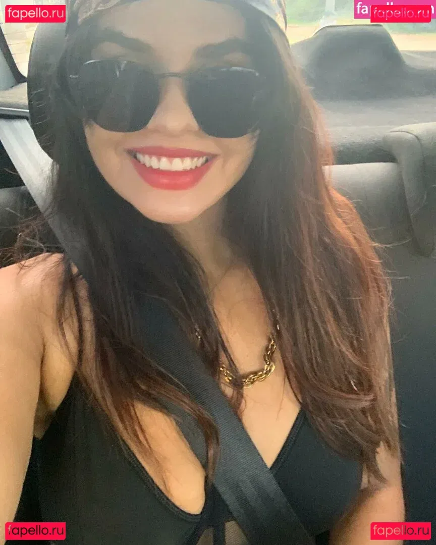 Robertinha Onlyfans Photo Gallery 