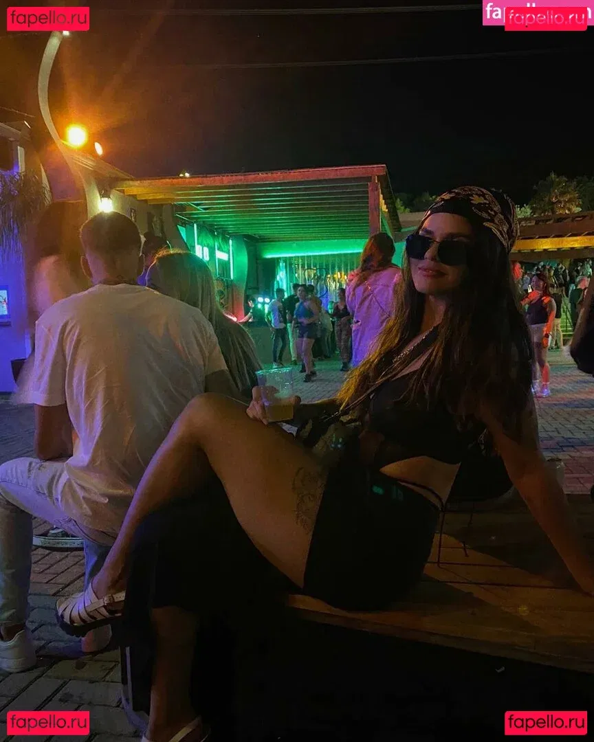 Robertinha Onlyfans Photo Gallery 