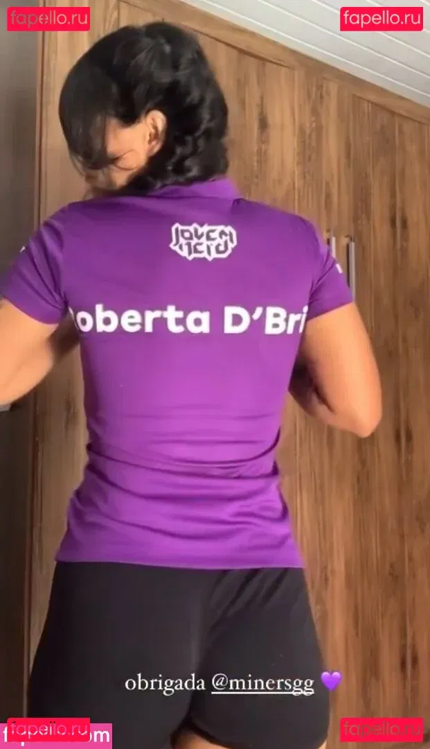 Robertinha Onlyfans Photo Gallery 