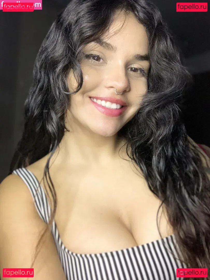 Robertinha Onlyfans Photo Gallery 