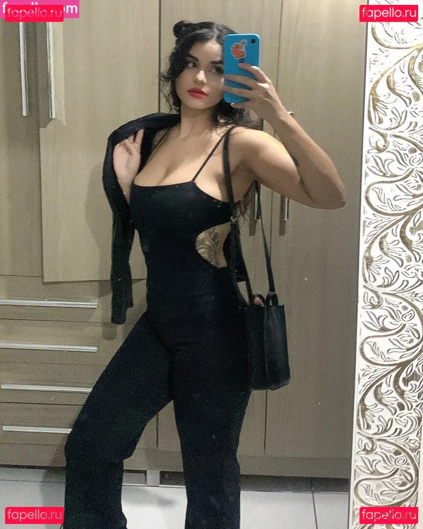 Robertinha Onlyfans Photo Gallery 