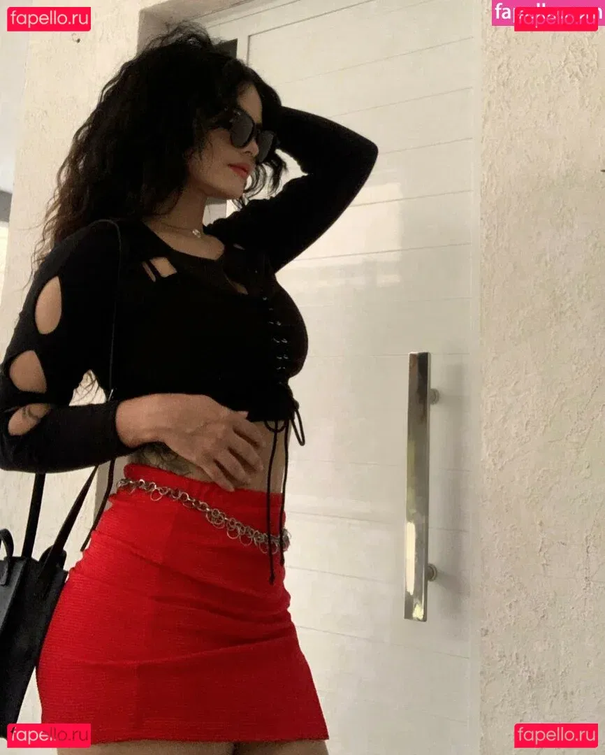 Robertinha Onlyfans Photo Gallery 