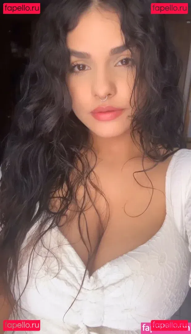 Robertinha Onlyfans Photo Gallery 