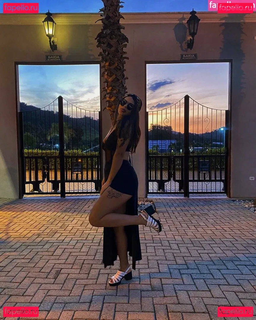 Robertinha Onlyfans Photo Gallery 