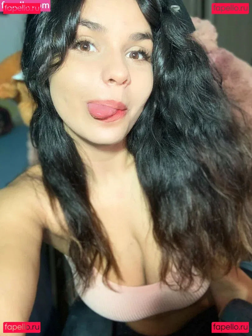 Robertinha Onlyfans Photo Gallery 