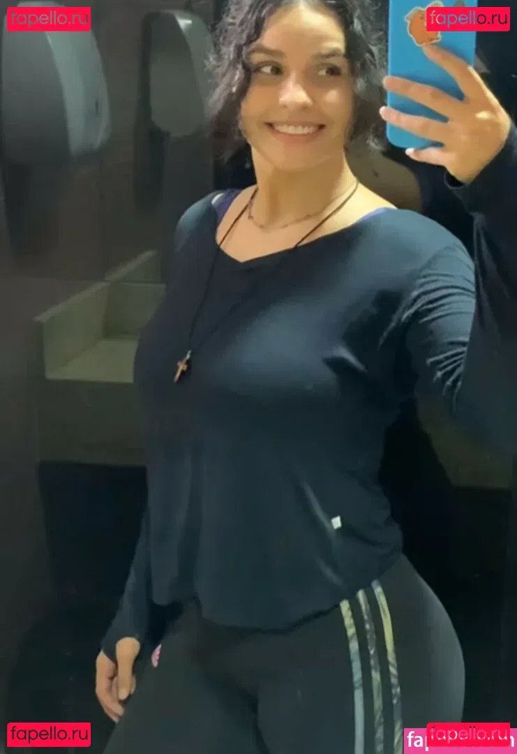 Robertinha Onlyfans Photo Gallery 