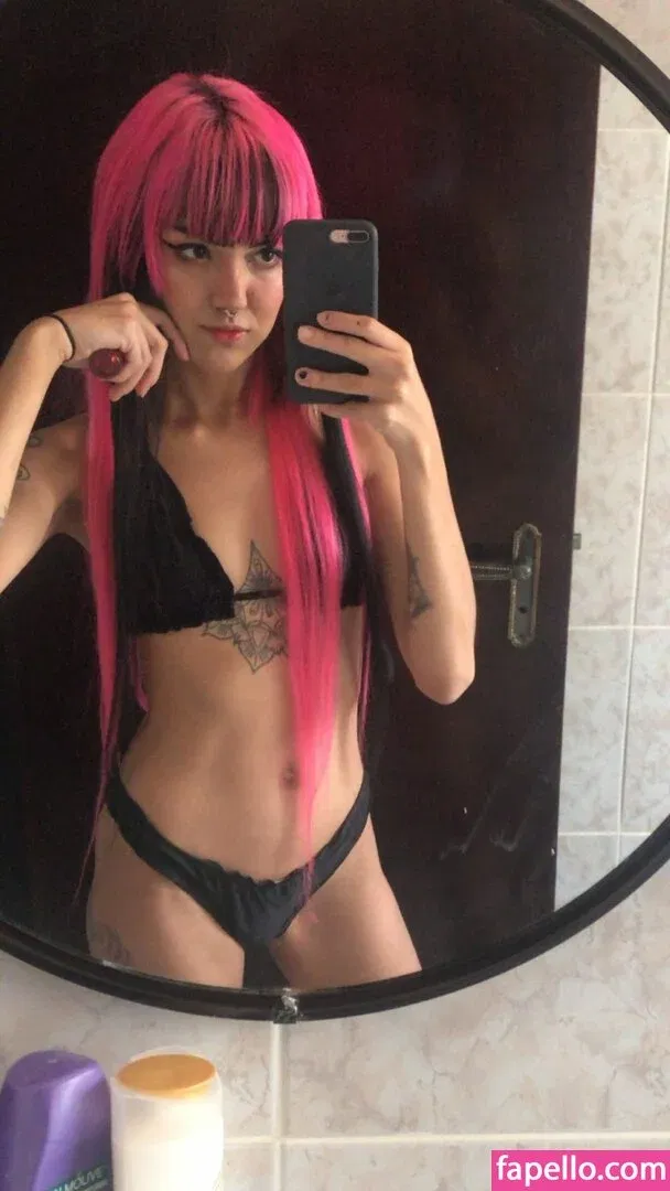 YoiFox Onlyfans Photo Gallery 