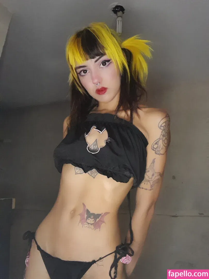 YoiFox Onlyfans Photo Gallery 