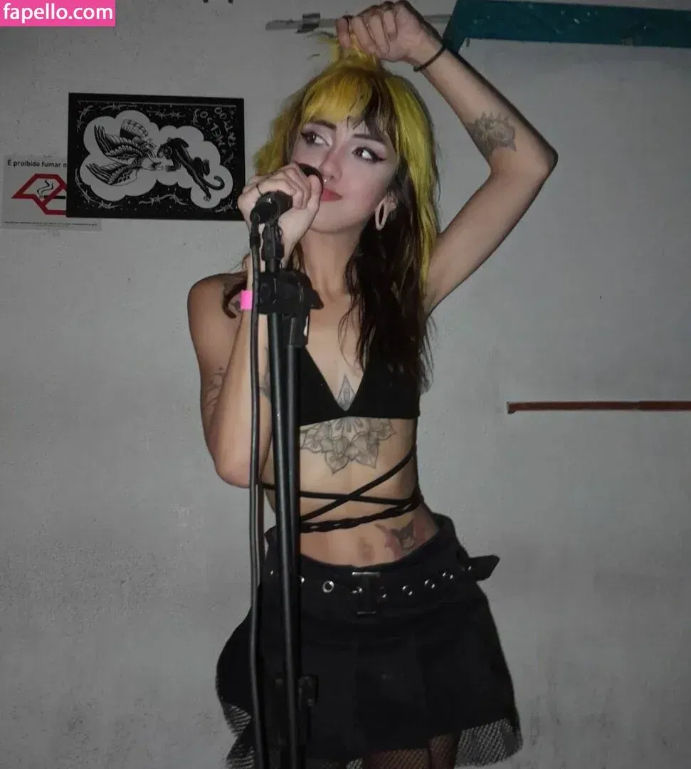 YoiFox Onlyfans Photo Gallery 