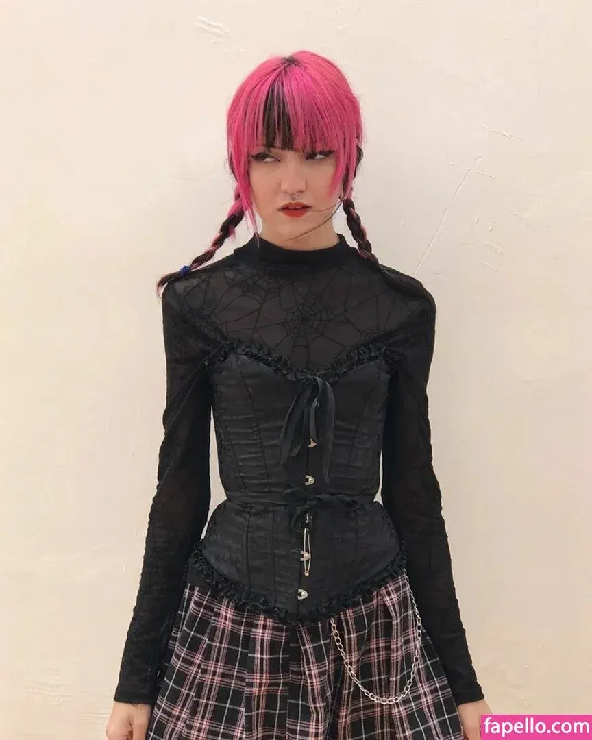 YoiFox Onlyfans Photo Gallery 