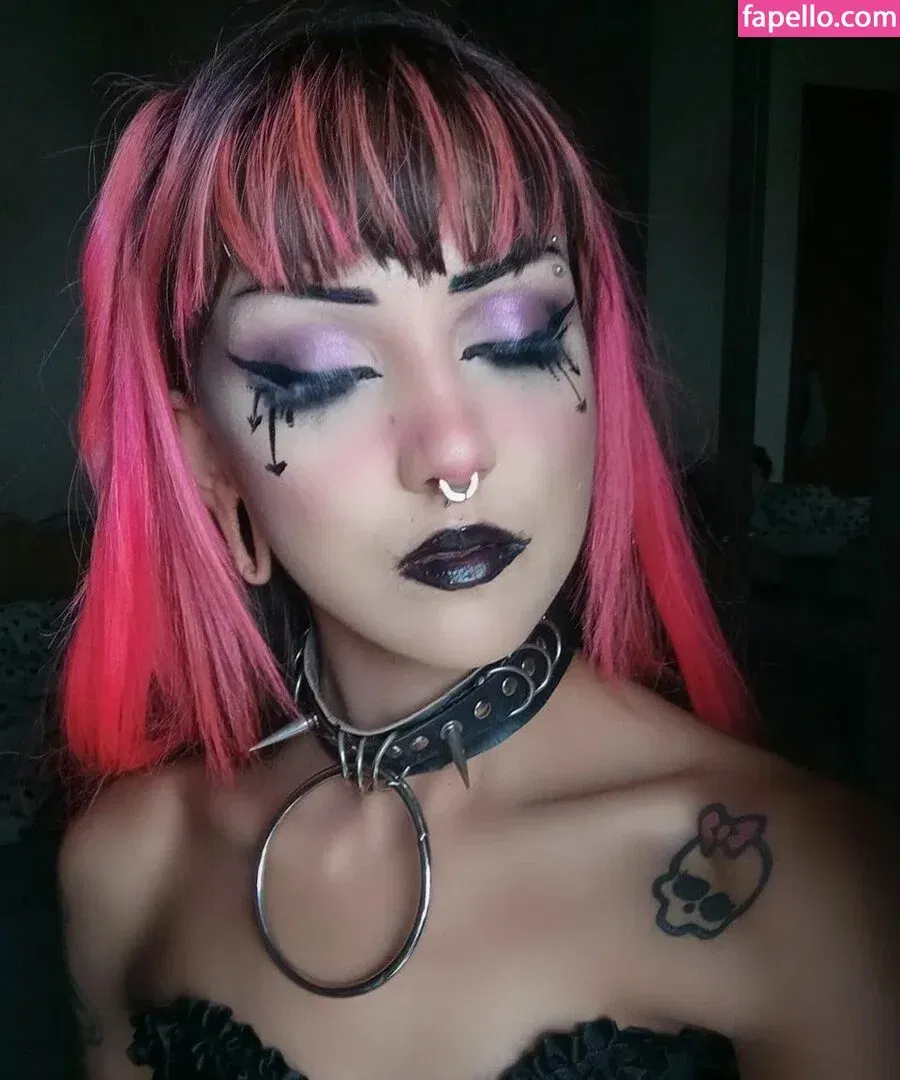 YoiFox Onlyfans Photo Gallery 