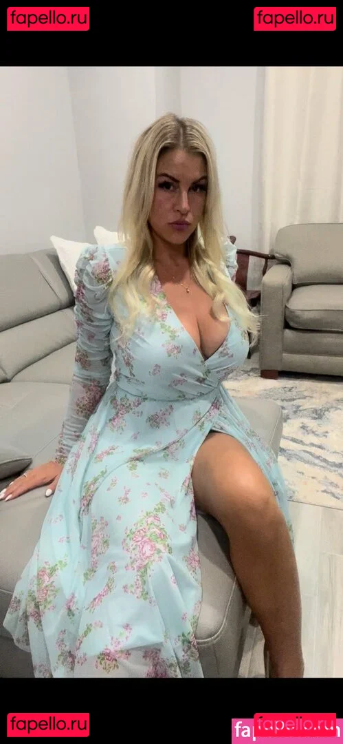 NurseGwennie Onlyfans Photo Gallery 