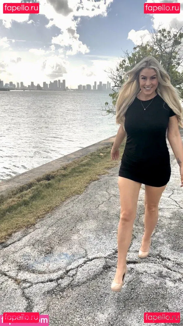 NurseGwennie Onlyfans Photo Gallery 