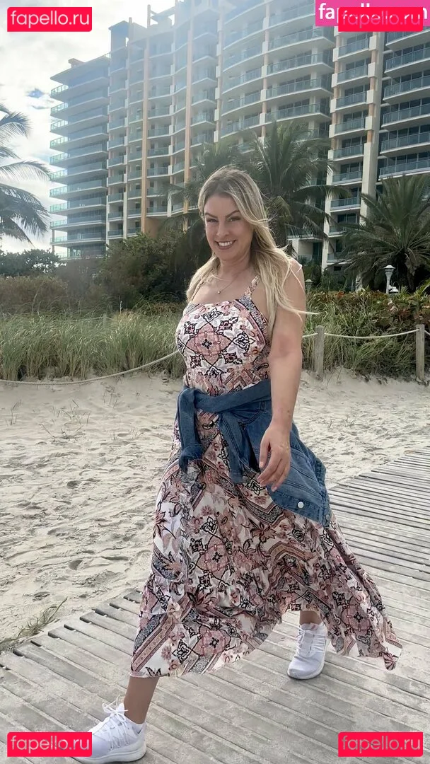 NurseGwennie Onlyfans Photo Gallery 