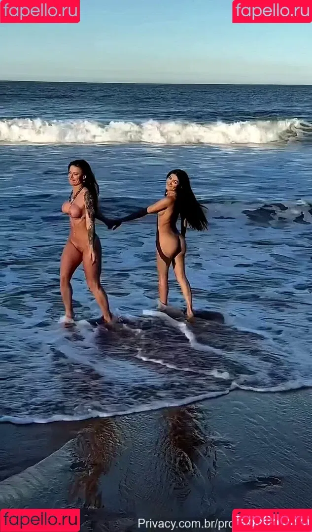 Tati Weg Onlyfans Photo Gallery 
