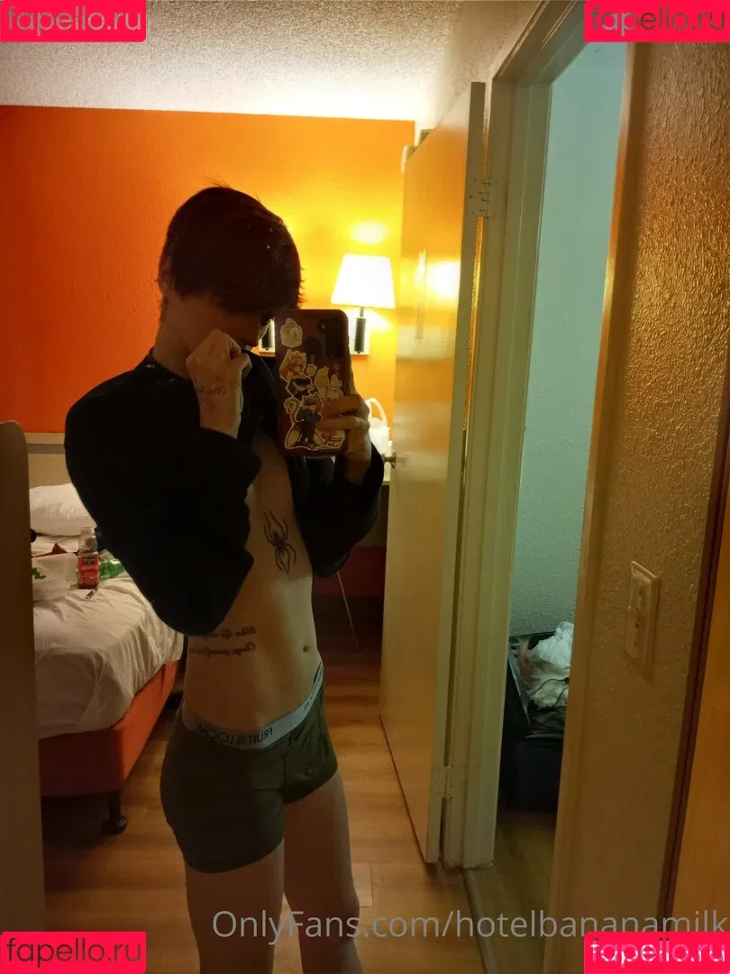 hotelbananamilk Onlyfans Photo Gallery 
