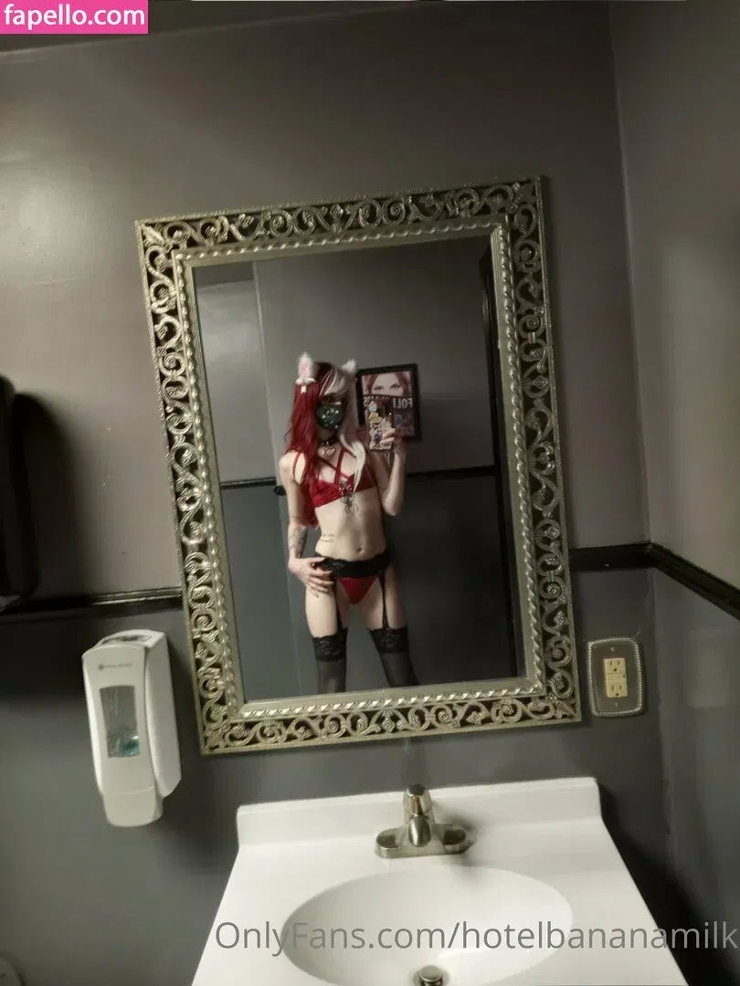 hotelbananamilk Onlyfans Photo Gallery 