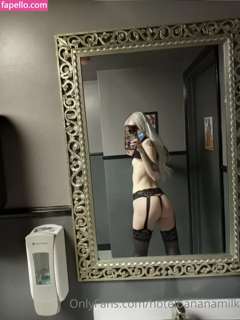 hotelbananamilk Onlyfans Photo Gallery 