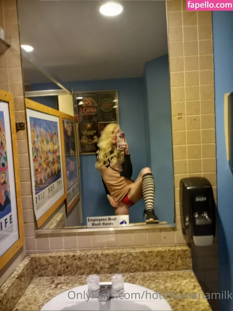 hotelbananamilk Onlyfans Photo Gallery 