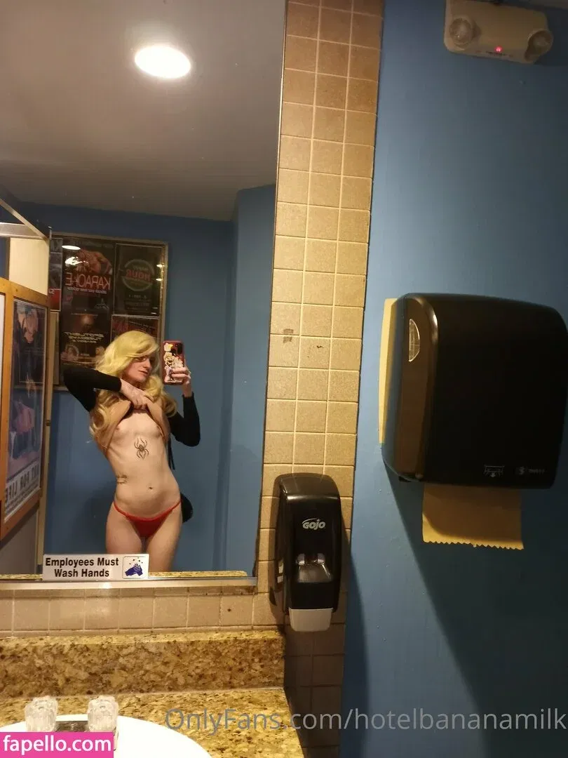 hotelbananamilk Onlyfans Photo Gallery 