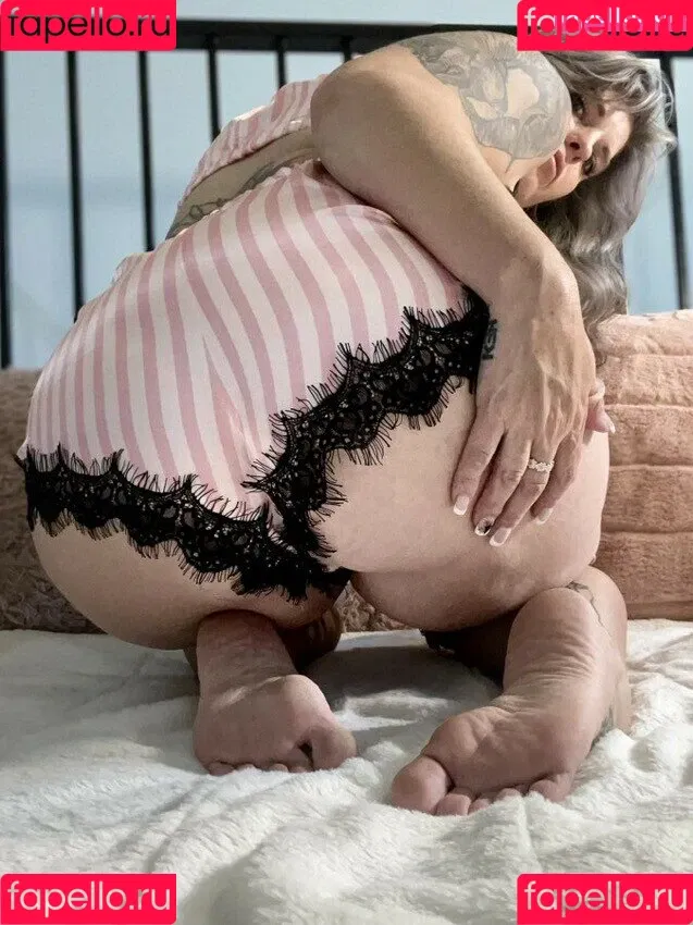 Th3dimestorecowgirl Onlyfans Photo Gallery 
