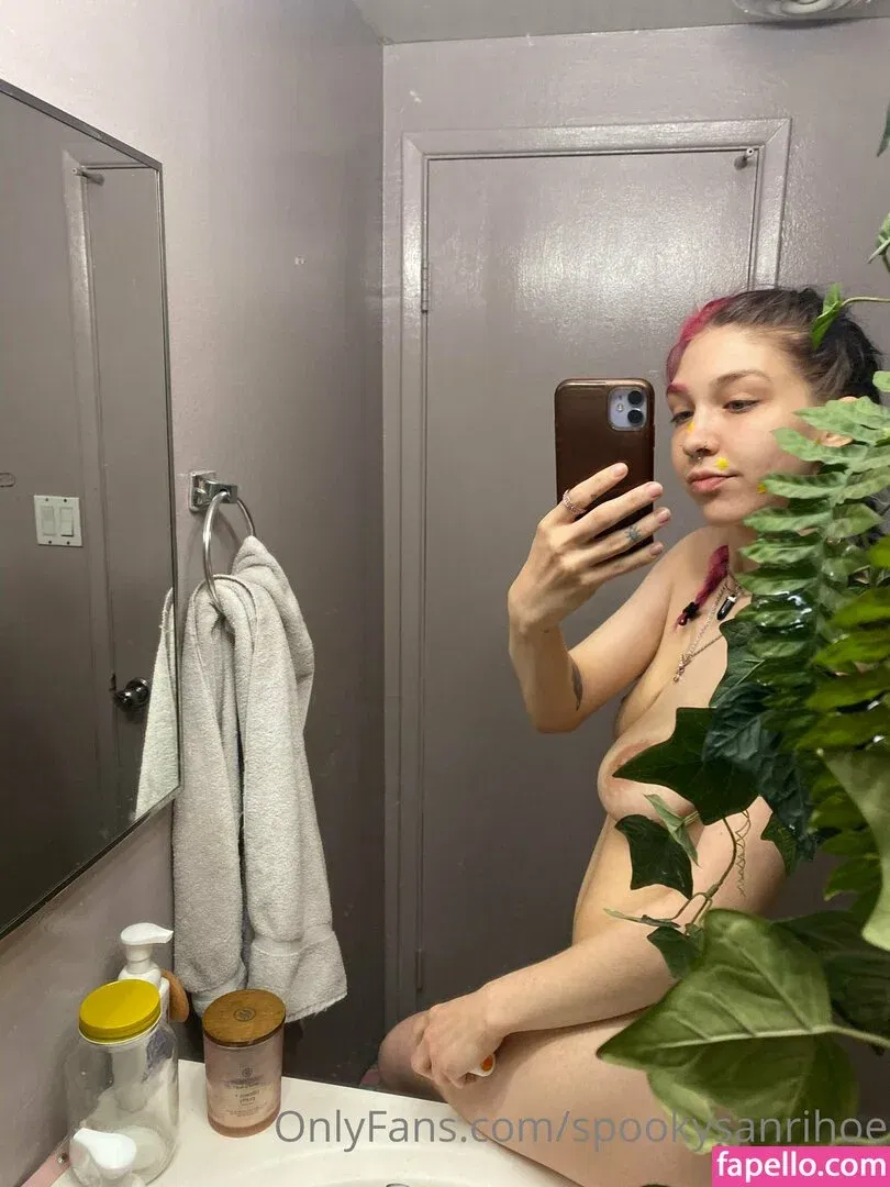 spookysanrihoe Onlyfans Photo Gallery 