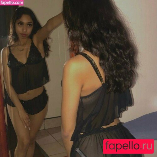 Zel3ya Nude Onlyfans Photo 29