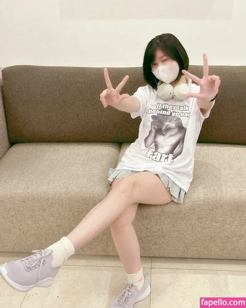 Senpai Alice Onlyfans Photo Gallery 