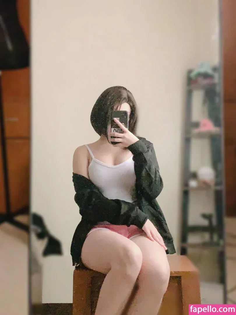 Senpai Alice Onlyfans Photo Gallery 