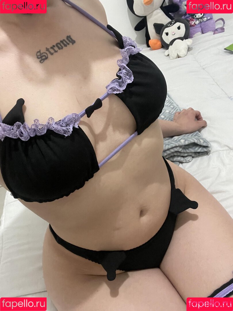 Veggie ASMR Onlyfans Photo Gallery 