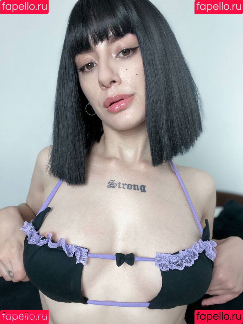 Veggie ASMR Onlyfans Photo Gallery 