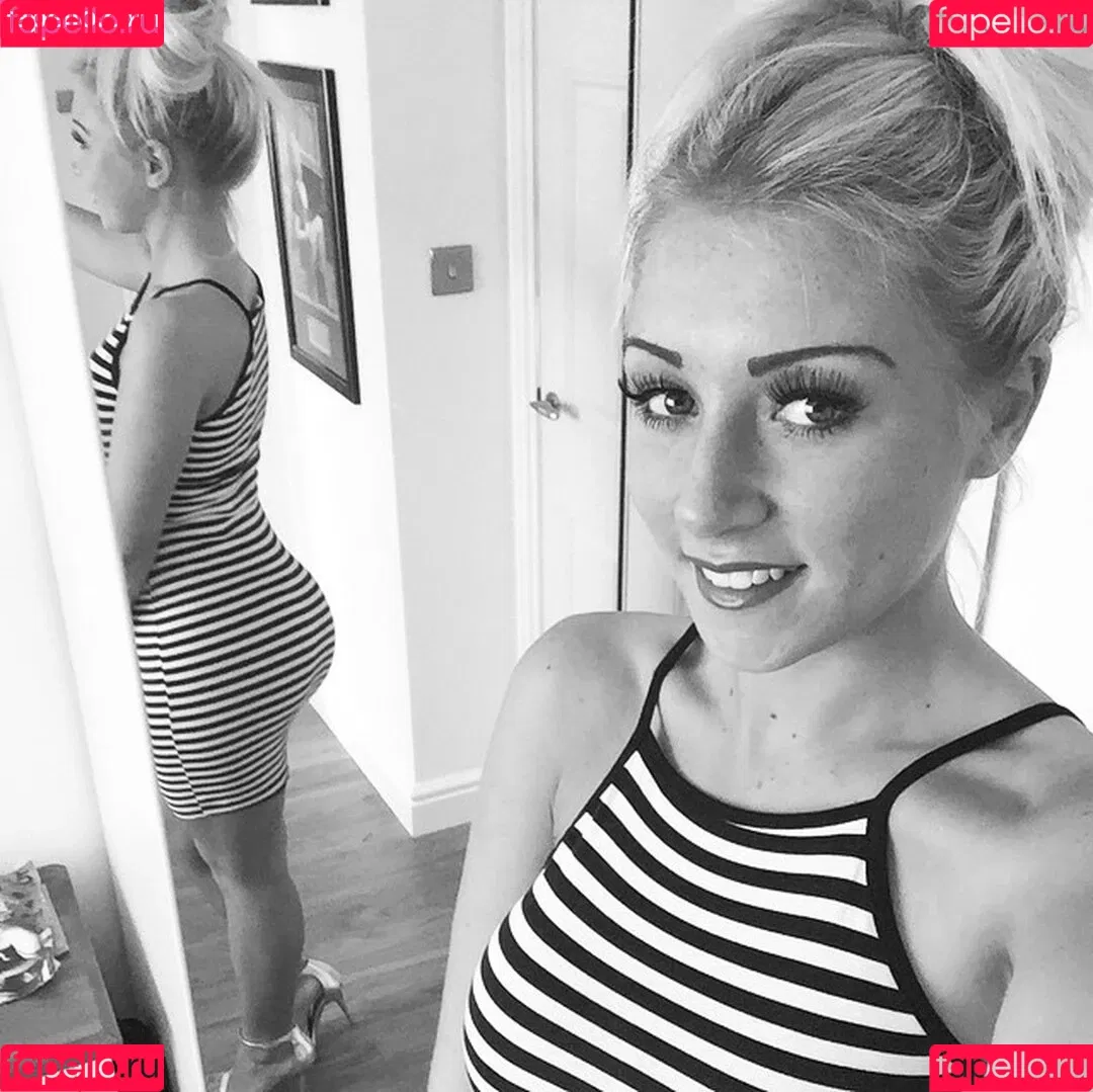 Stacey Robyn Onlyfans Photo Gallery 
