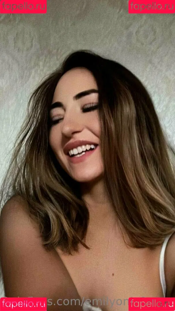 emilyon Onlyfans Photo Gallery 