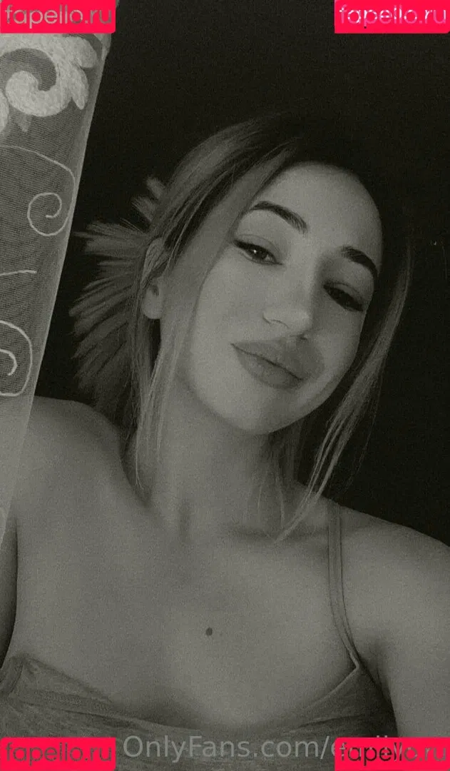 emilyon Onlyfans Photo Gallery 