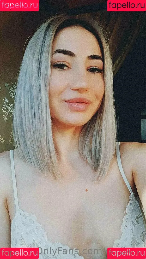emilyon Onlyfans Photo Gallery 