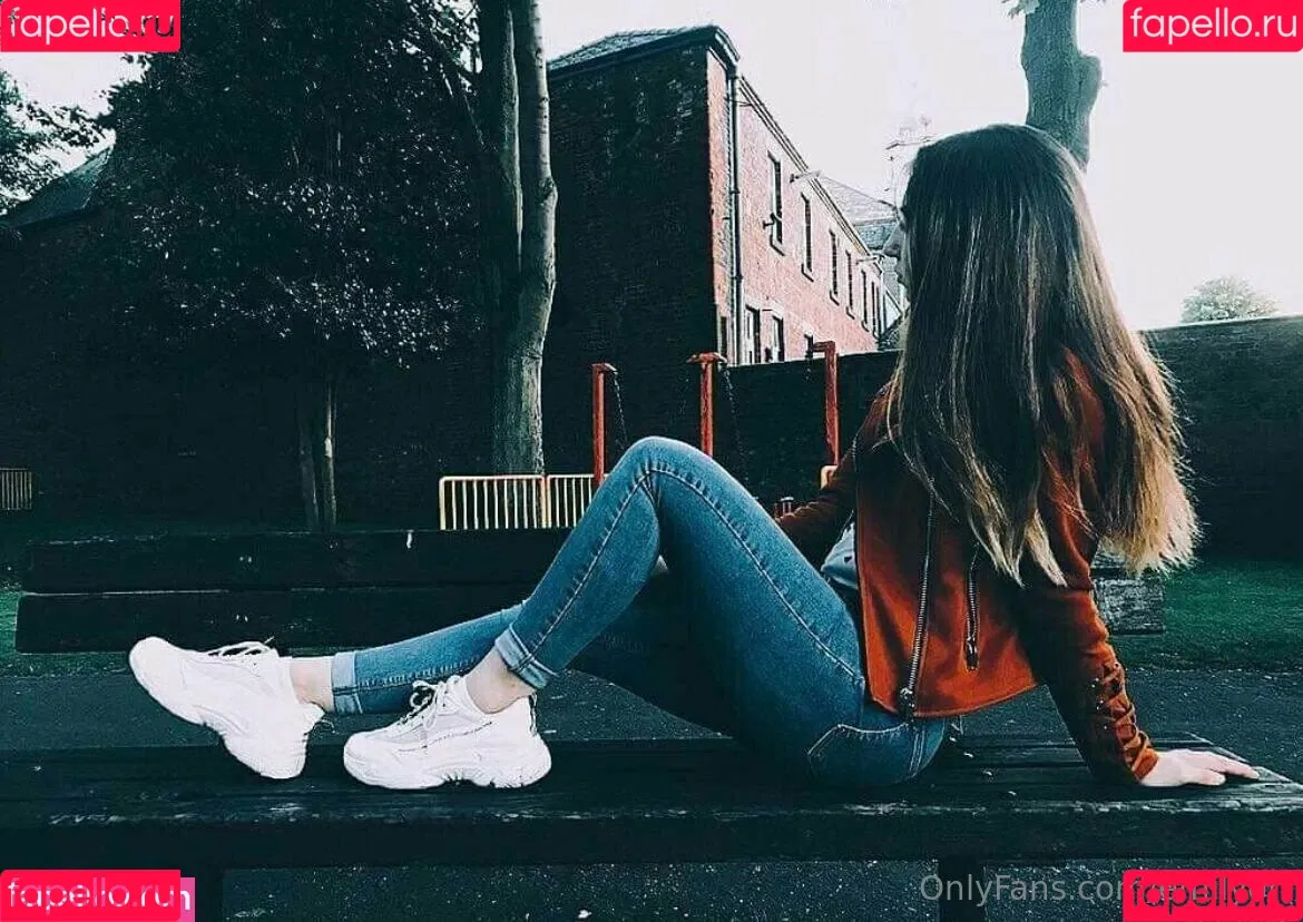 emilyon Onlyfans Photo Gallery 