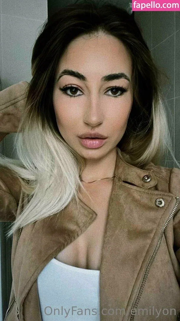 emilyon Onlyfans Photo Gallery 